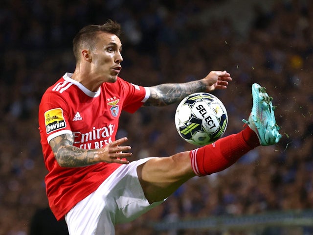 Alejandro Grimaldo in action for Benfica on October 21, 2022