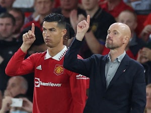 Cristiano Ronaldo returns to Manchester United training 