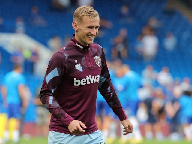 West Ham United's Flynn Downes during the warm up before the match on September 3, 2022