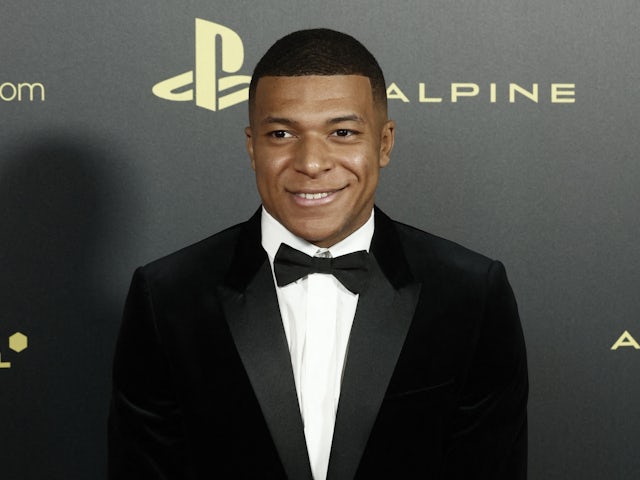 Paris Saint-Germain's Kylian Mbappe pictured before the Ballon d'Or ceremony on October 17, 2022