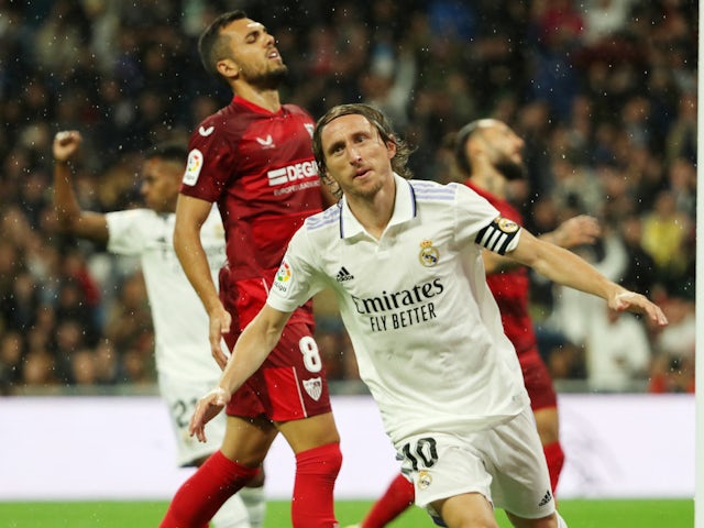Real Madrid's Luka Modric celebrates scoring against Sevilla on October 22, 2022