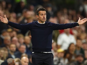 Silva critical of Fulham's mentality in last-gasp Man United defeat