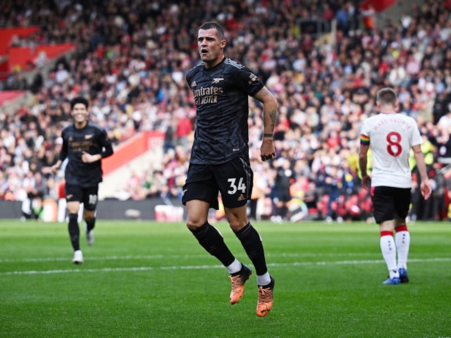 Southampton come from behind to earn draw against leaders Arsenal