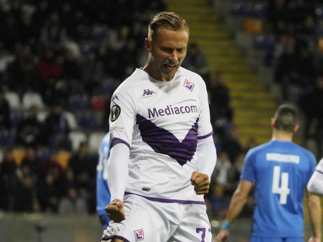 Antonin Barak festeggia il gol della Fiorentina il 3 novembre 2022