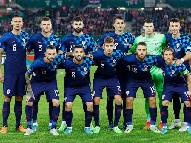 Spieler aus Kroatien stehen im September 2022 vor einem Spiel der Nations League