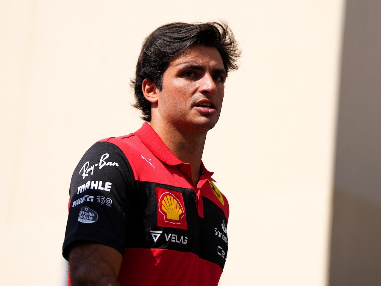 Sainz not saying 'a word' about 2023 Ferrari