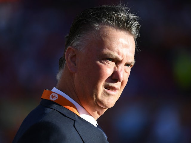 Van Gaal out to equal World Cup unbeaten record