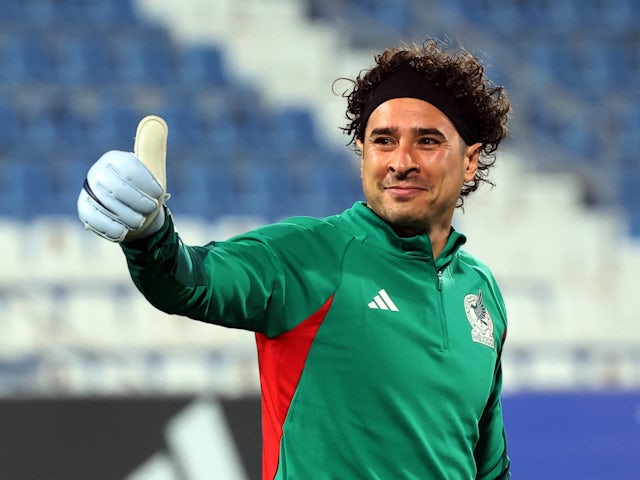 Mexico's Guillermo Ochoa pictured during training on November 21, 2022