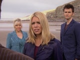 Jackie, Rose and The Doctor in Doctor Who: Journey's End