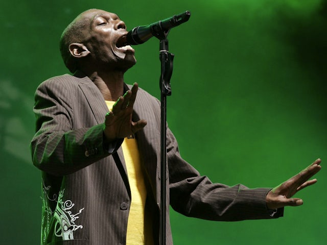 Maxi Jazz performing with Faithless in 2007