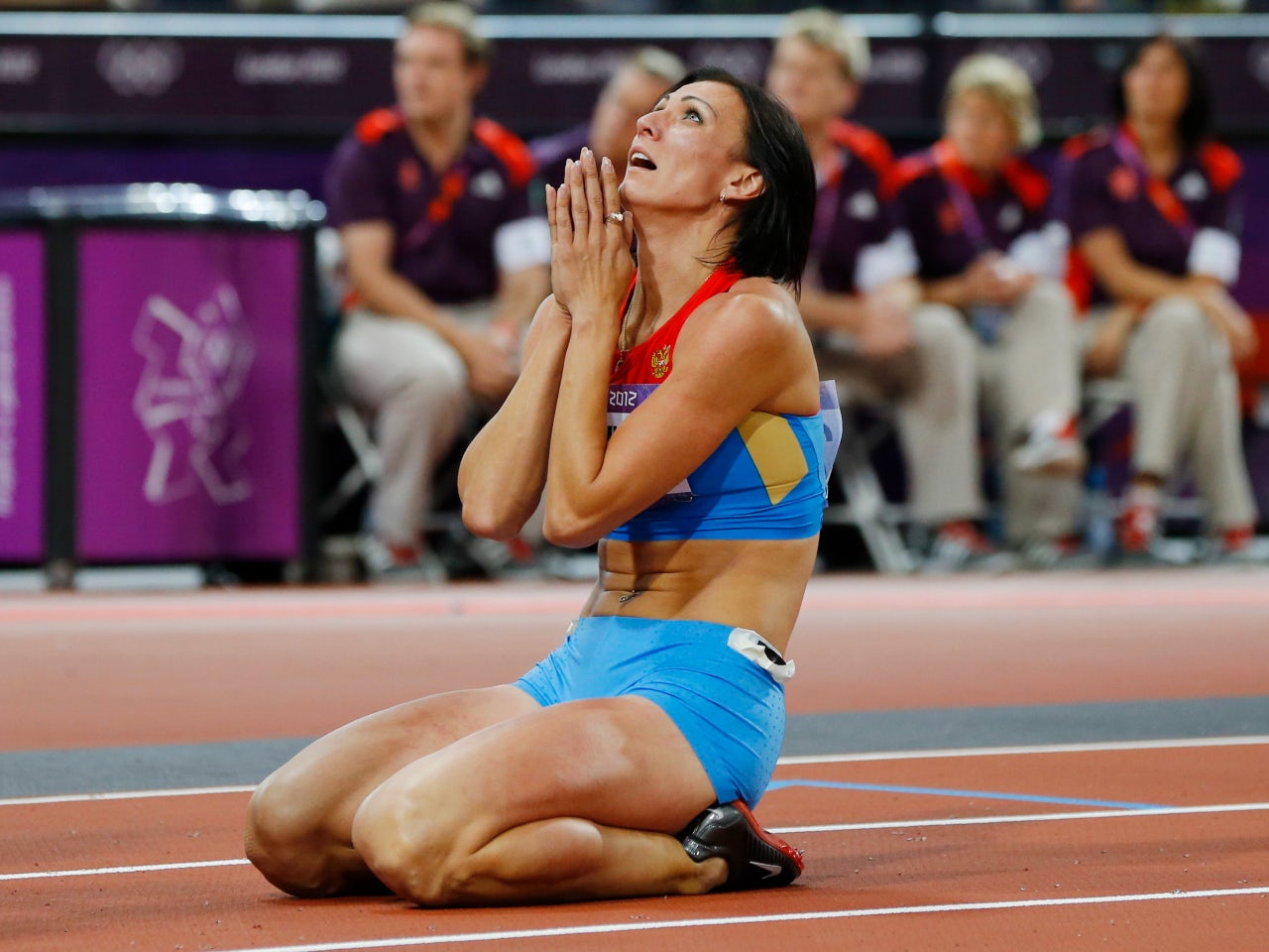 Sport he. Олимпийская чемпионка на 400м. Бег Барьерный в легкой атлетике чемпионка мира. Первая Олимпийская чемпионка в барьерном беге Дидрексен м. Чемпионка ОИ В Сеуле на 400м.