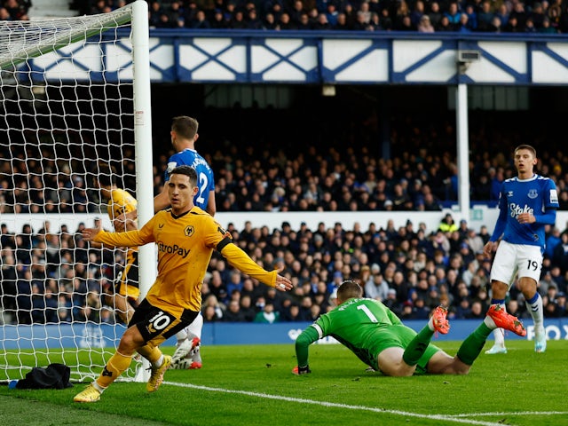 Daniel Podence celebrates scoring for Wolverhampton Wanderers against Everton on December 26, 2022