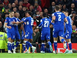 Watch: David de Gea howler gifts Everton equaliser in FA Cup