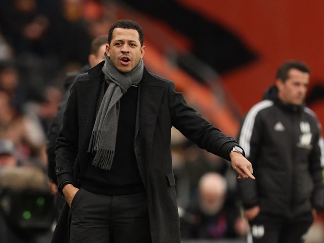 Hull City manager Liam Rosenior reacts on January 7, 2023