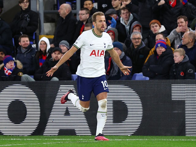Kane brace helps Tottenham secure four-goal win over Palace
