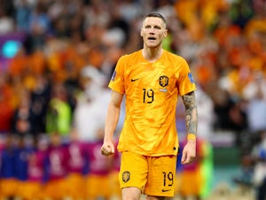 Man United-linked Weghorst 'clears out locker at Besiktas'