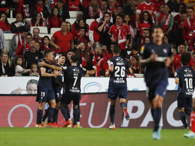 Gil Vicente's Fran Navarro celebrates scoring their first goal with teammates on November 13, 2022