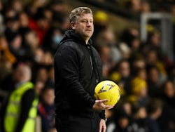 Oxford United manager Karl Robinson during the match on January 9, 2023