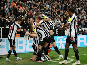 Newcastle sweep past Leicester to book EFL Cup semi-final place