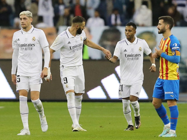 Karim Benzema del Real Madrid celebra un gol contra el Valencia el 11 de enero de 2023