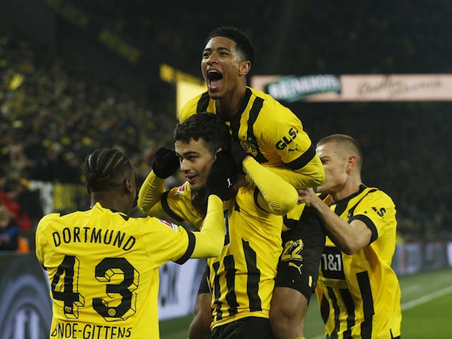 Borussia Dortmund's Giovanni Reyna celebrates scoring their fourth goal with Jamie Bynoe-Gittens, Jude Bellingham and Julian Ryerson on January 22, 2023