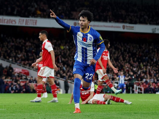 Brighton & Hove Albion's Kaoru Mitoma celebrates scoring their second goal on November 9, 2022