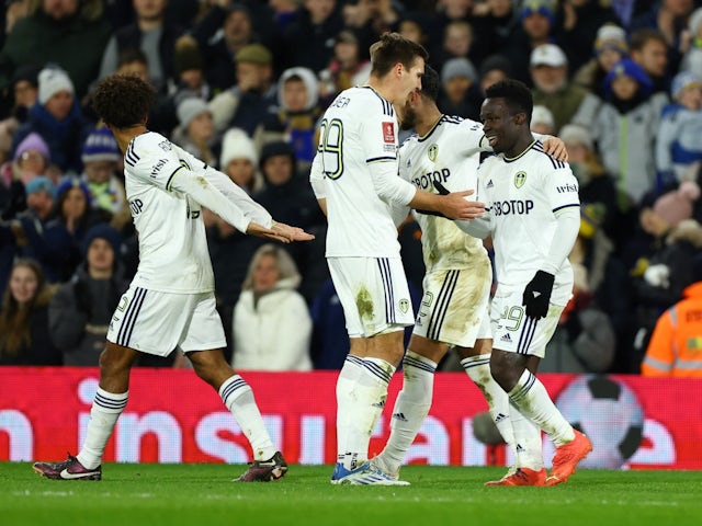 Five-star Leeds outclass Cardiff in FA Cup replay