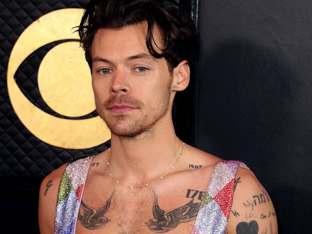 Harry Styles in talks to headline Glastonbury 2025?