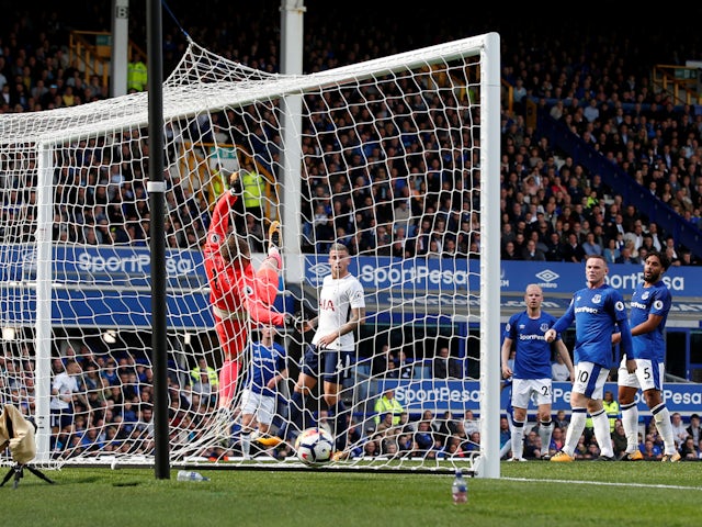 Harry Kane scores for Tottenham Hotspur against Everton on September 9, 2017