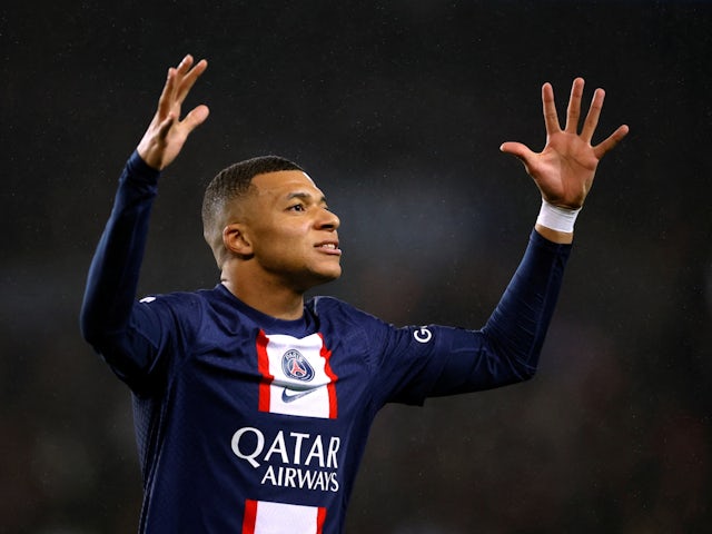 Six PSG players 'complain over Mbappe interview'