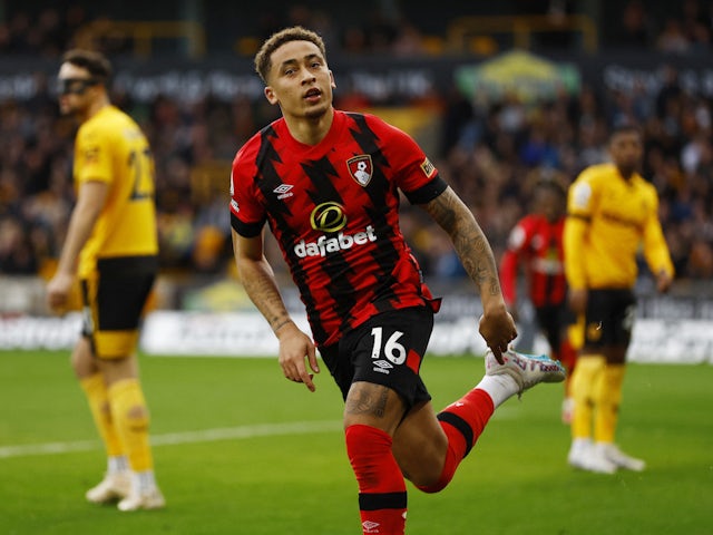 Tavernier goal helps Bournemouth beat Wolves at Molineux