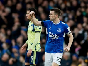 Seamus Coleman strike lifts Everton out of relegation zone
