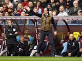 Aston Villa manager Unai Emery reacts on February 18, 2023