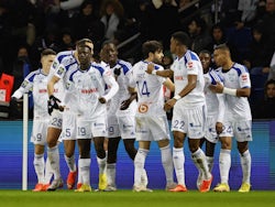 Strasbourg players celebrate their first goal on December 28, 2022