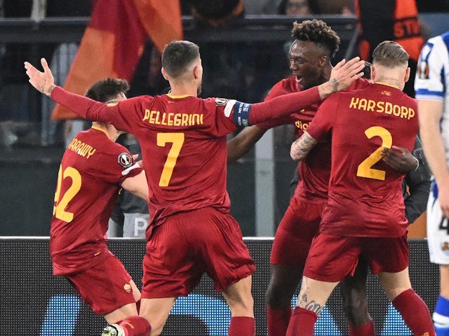 Roma's Stephan El Shaarawy celebrates scoring their first goal with teammates on March 9, 2023