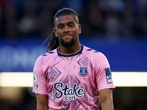 Iwobi 'on brink of signing new Everton contract'