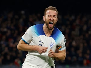 Harry Kane aiming to equal Alan Shearer record against Everton