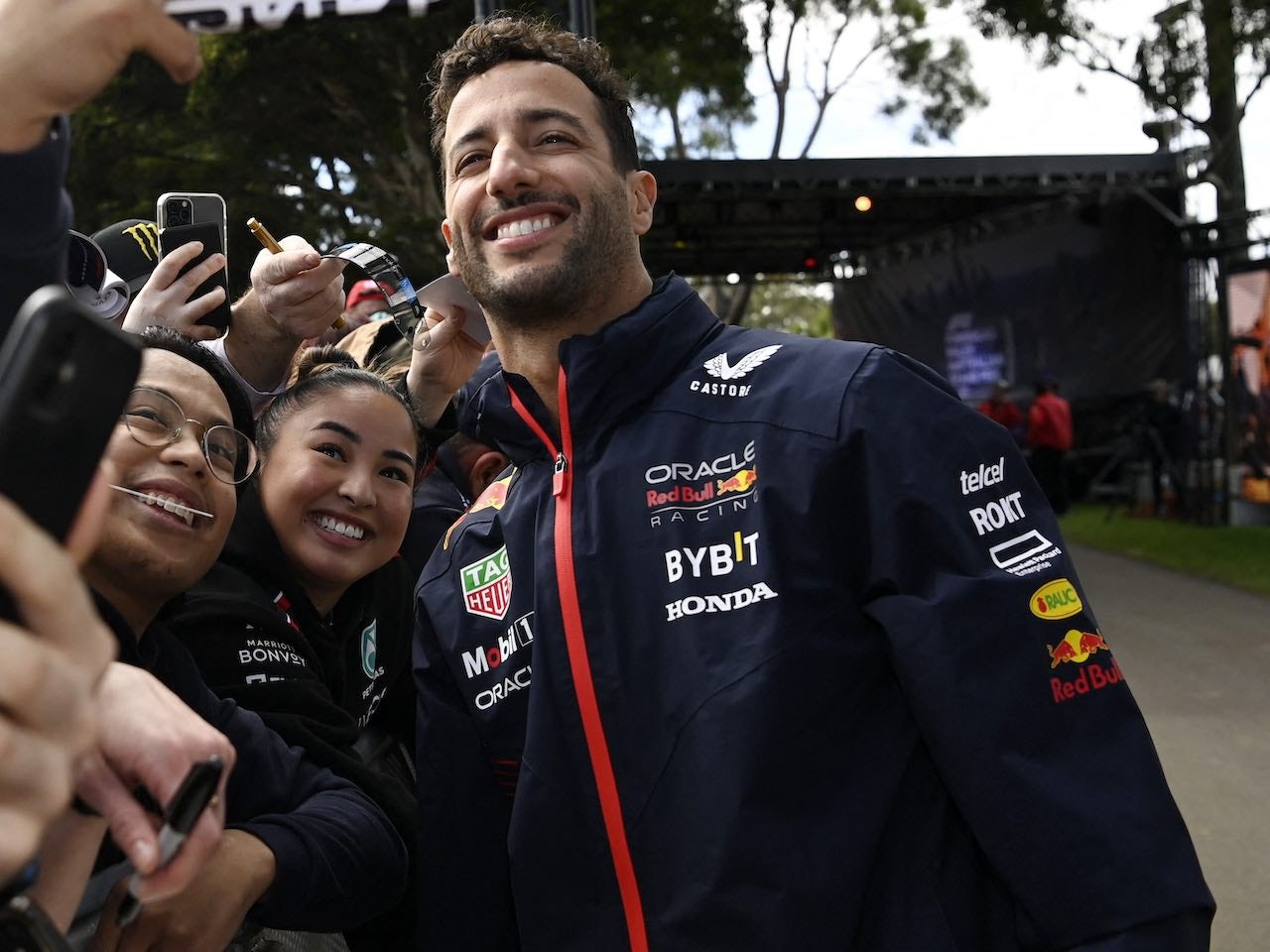 Ricciardo eyes getting 'back on the grid' in 2024