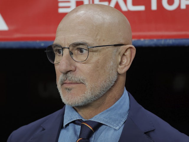 El entrenador de la selección española, Luis de la Fuente, antes del partido del 25 de marzo de 2023.