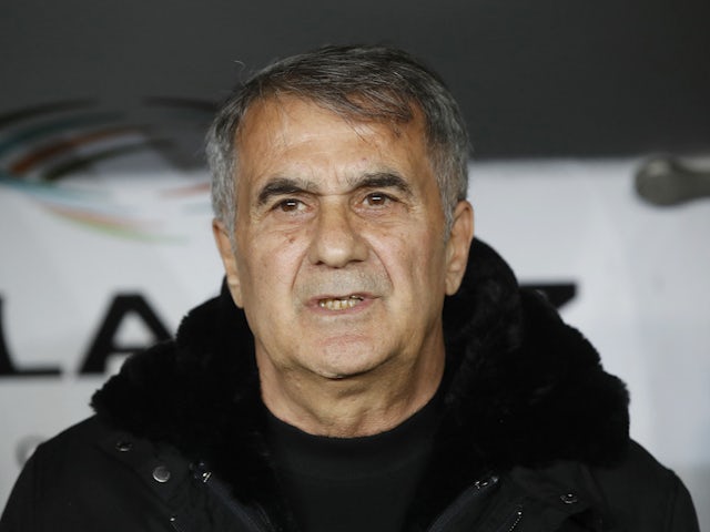Beşiktaş Teknik Direktörü Şenol Güneş, 2 Nisan 2023'teki maç öncesi