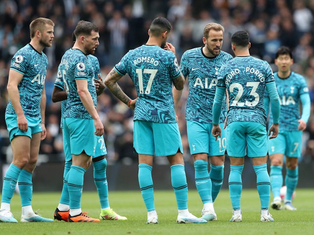 Spurs players to refund travelling fans for Newcastle thrashing