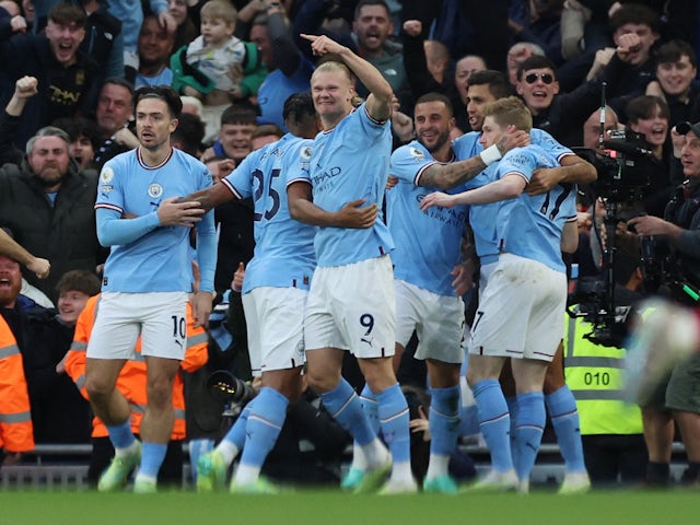 Kevin De Bruyne celebrates scoring for Manchester City on April 26, 2023