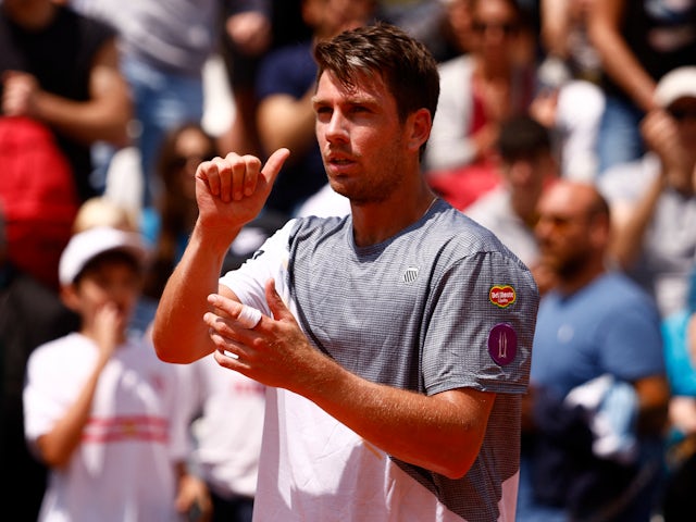 Cameron Norrie cruises past Alexandre Muller at Italian Open