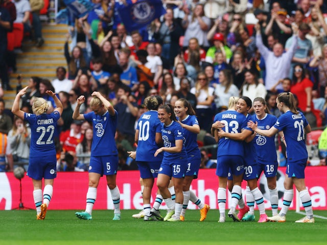 Chelsea sink Man United to win third successive FA Cup