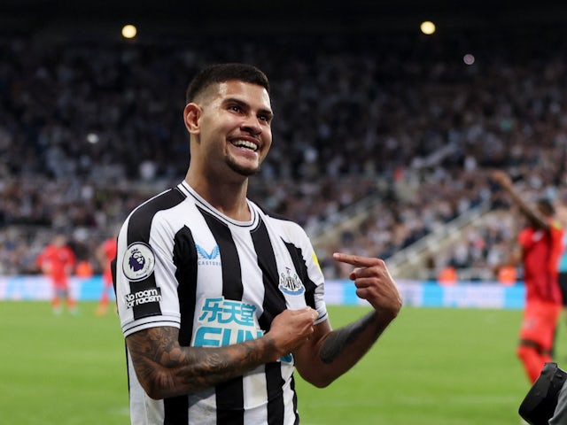 Newcastle 'on verge of agreeing new deal with Guimaraes'