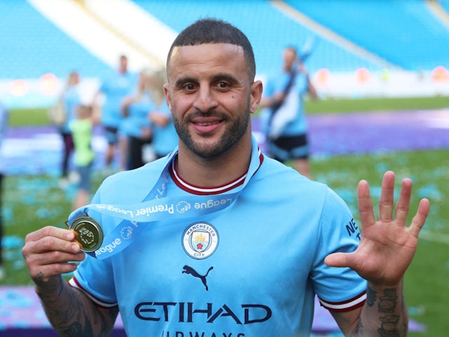 Kyle Walker 'has verbal agreement to join Bayern Munich'