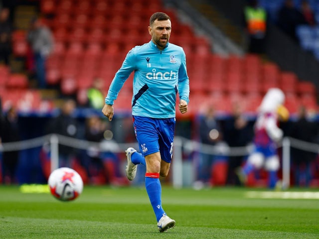Crystal Palace's James McArthur during the warm up before the match on April 2022, 2023