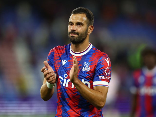 Crystal Palace's Luka Milivojevic applauds fans after the match on August 5, 2022