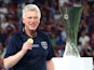 West Ham United manager David Moyes celebrates winning the Europa Conference League with his winners medal on June 7, 2023