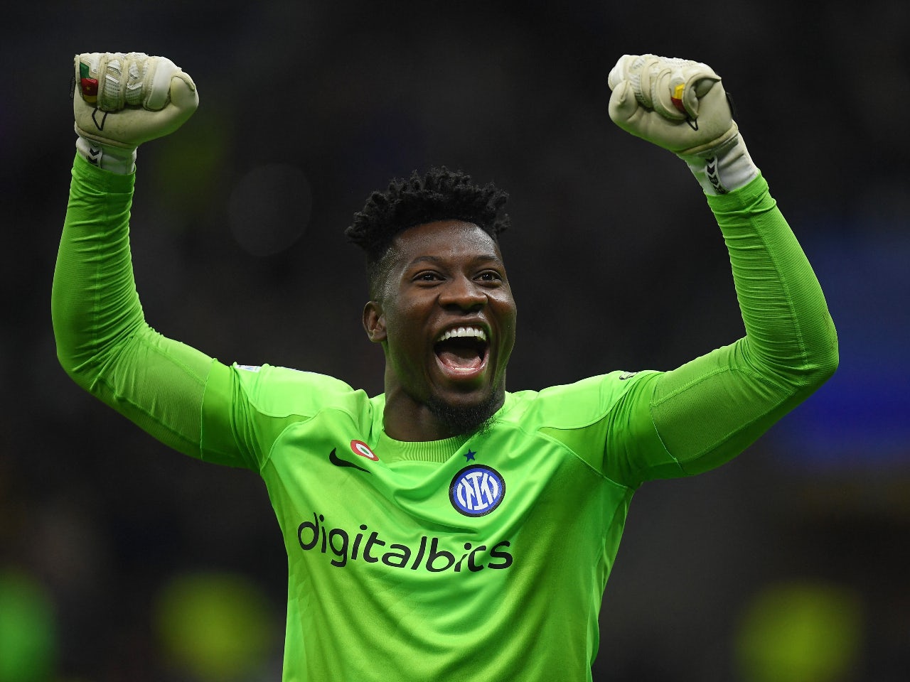 Inter Milan chief 'flies to England for Andre Onana talks with Manchester United'